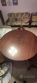 Tavolo rotondo