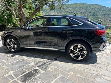 Audi Q3 SPB 40 TDI quattro S tronic line edition