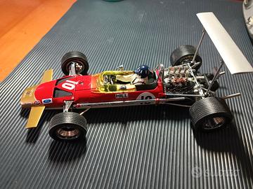 Exoto Ford Lotus 49 Hill scala 1:18