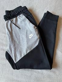 Pantaloni Nike nuovi