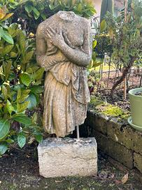 Statua Venere al bagno