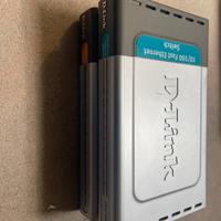 Switch di rete 10/100