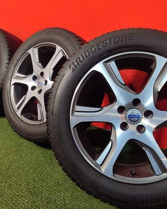 Cerchi Volvo XC70 XC60 XC40 Gomme Invern 235 55 18