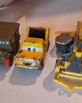 Lotto macchine cars disney pixar collezione Bessie