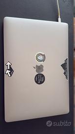 Macbook I9 2.3 ghz 15” 16gb ram 512gb ssd - LEGGI