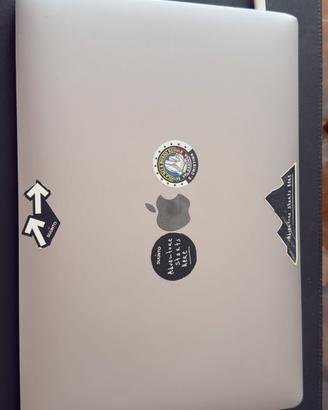 Macbook I9 2.3 ghz 15” 16gb ram 512gb ssd - LEGGI