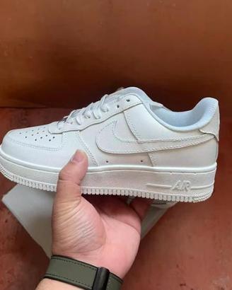 Nike Air Force 1 bianche tg 38 Unisex 👍