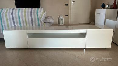 Mobile porta tv