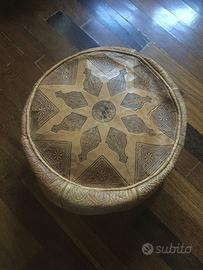 Puff in pelle del Marocco