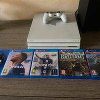 Playstation 4 bianca + giochi+ joystick