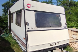 Roulotte caravan restaurato revisionato