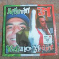 ARTICOLO 31 - Italiano Medio (2023) 2xLP Argento