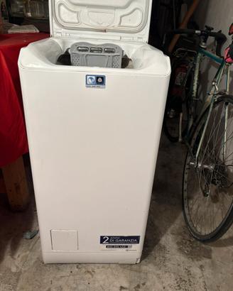 Lavatrice Eletrolux 6 kg carica dall’alto