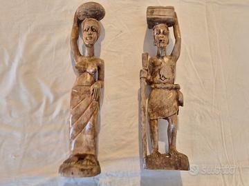 Coppia di statuine africane