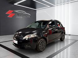 Lancia Ypsilon 1.0 firefly hybrid Silver Plus s&s