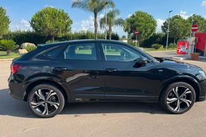 Q3 Sportback TFSI plug-in