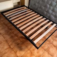letto a doghe in legno da una piazza e mezzo