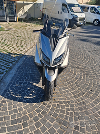 Yamaha t max 530