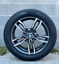 Cerchi in lega con gomme da 18 per bmw serie 7 G