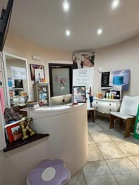 Coworking disponibile cabina massaggio/estetica