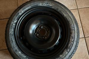 Cerchio e gomma grande punto nuova