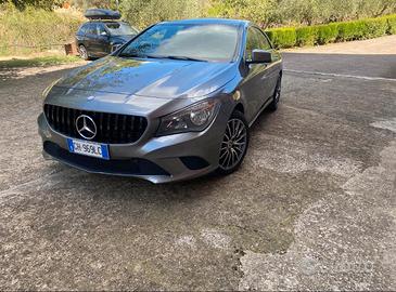 Mercedes-Benz Cla 200CDI 136CV Manuale