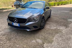 Mercedes-Benz Cla 200CDI 136CV Manuale