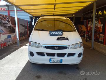 Hyundai H1 2.5cc diesel(PRIVATO)-2004