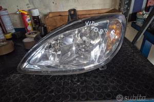 Fanale Anteriore Sinistro Per Mercedes Vito 2008