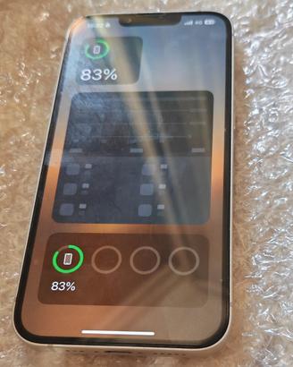 iPhone 16e 