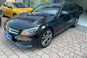 Mercedes-benz C 200 Mercedes - 220 D Executive 9G-