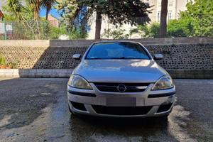 OPEL CORSA DEL 2004