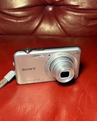 Fotocamera digitale Sony DSC-W710