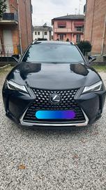 Lexus UX 2.0 Hybrid 2WD 