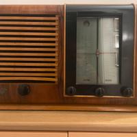 Radio a valvole vintage la voce del padrone