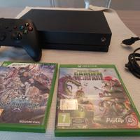 XBox one X + controller wireless e 2 giochi