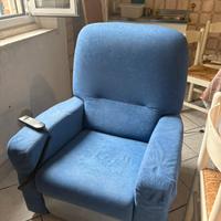 poltrona reclinabile alza persona
