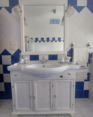 Arredo bagno "Eban"