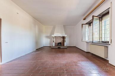 CASA INDIPENDENTE A CASTEL SANT'ELIA