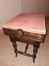 sedile antico per pianoforte 