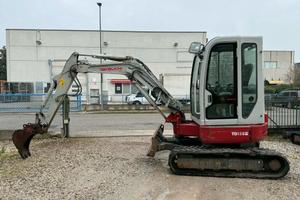 Mini Escavatore TakeuchiTB138FR