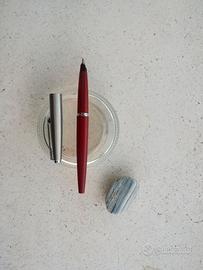 Penna stilografica Parker 45 pennino F bordeaux
