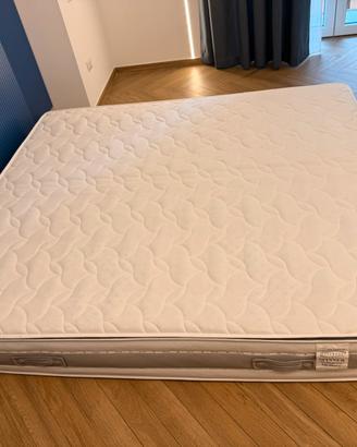 Stock 4 materassi Domus (3 King Size + 1 singolo)
