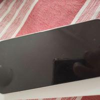 cellulare nuovo usato poco 