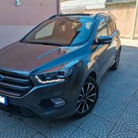 Kuga ST line