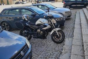 Yamaha xj6 