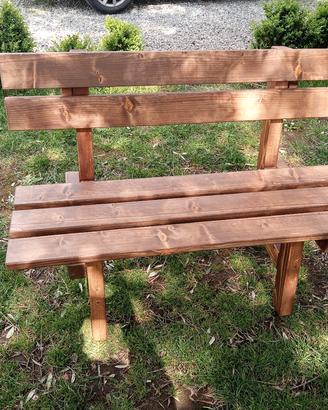 panchina in legno 