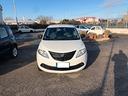 lancia-ypsilon-0-9-twinair-5-porte-metano-ecochic