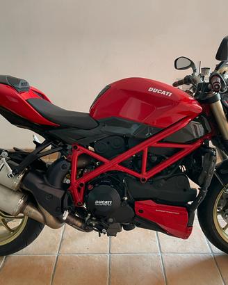Ducati Steeetfighter 848
