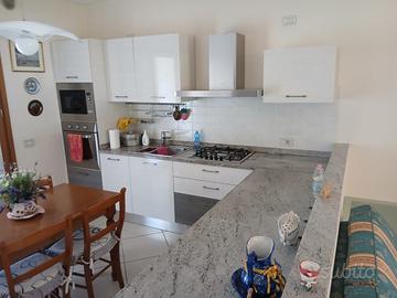 Arredamento Cucina e Soggiorno